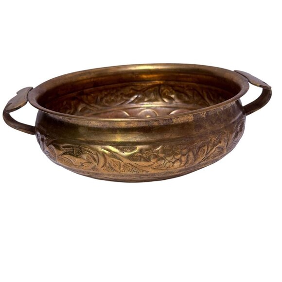 Hammered Metal Bowl with handles 8.75" Round Boho Rustic Decor Brass Tone - Picture 10 of 15